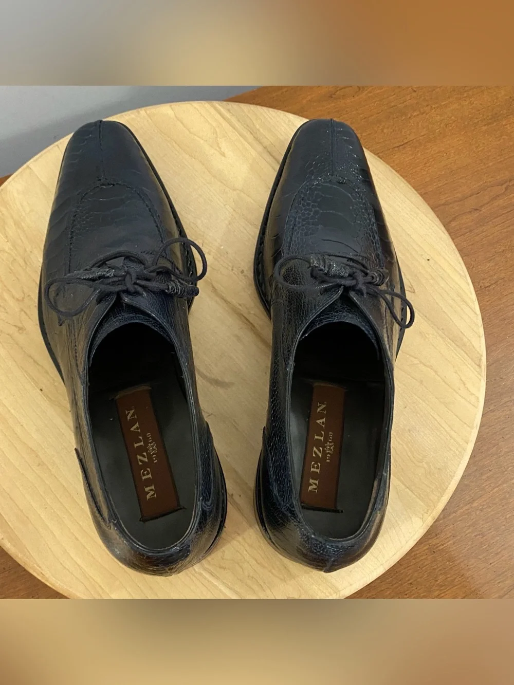 Mezlan gently used